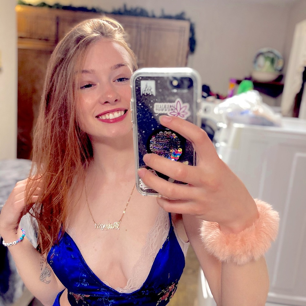 Meet your Posher, Hannah